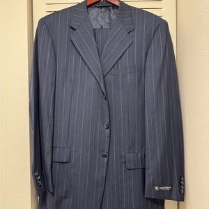 Hickey Freeman Navy Pinstripe Suit (Loro Piana 100% Tasmanian Wool)